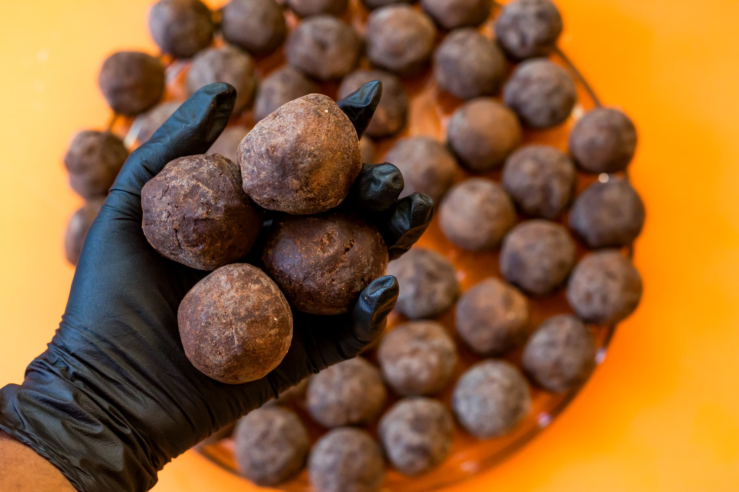 Haitian Chocolate (Boule Chokola)