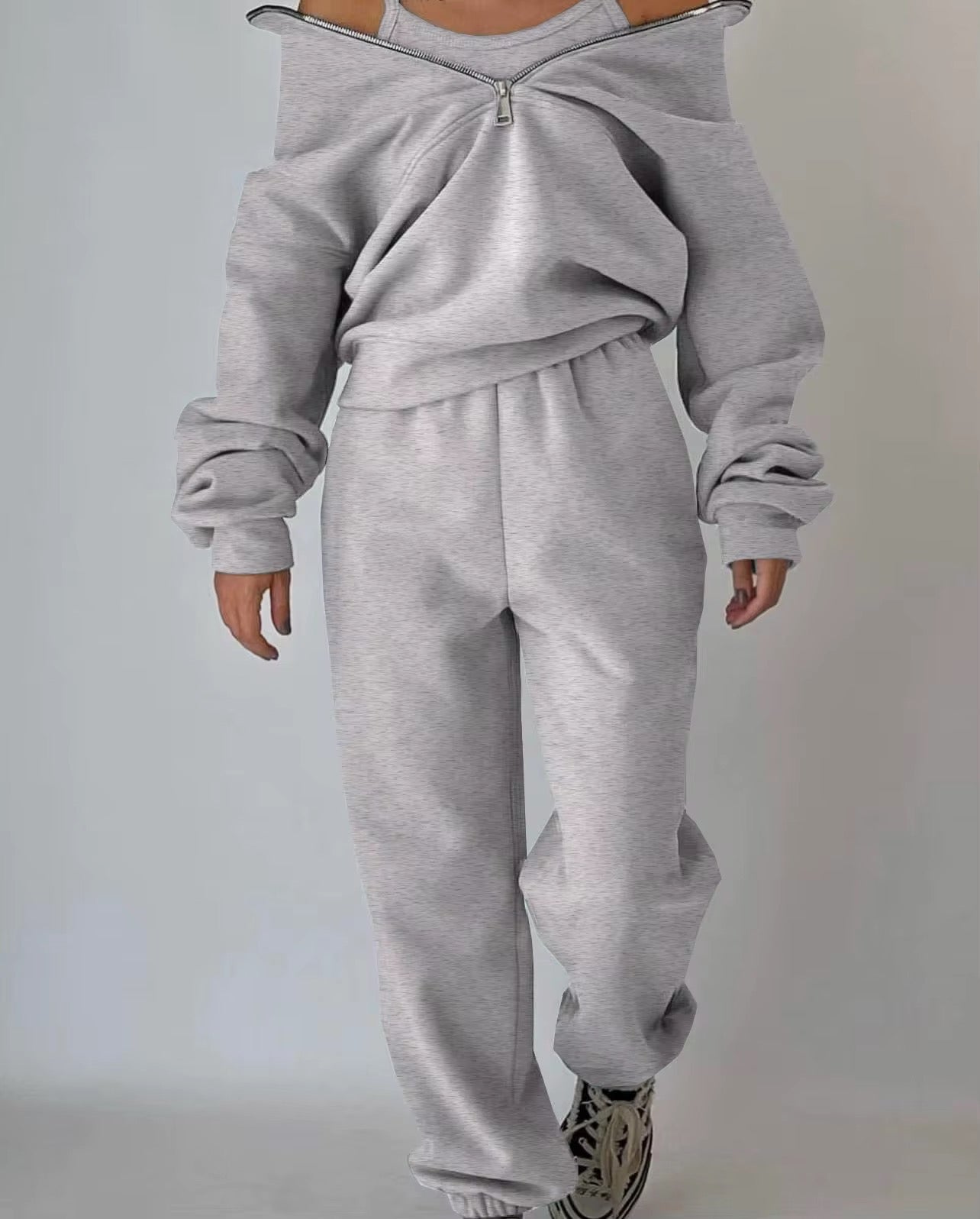 Women's Fleece Tracksuit Set - 2 Piece Sweatshirt & Joggers | AURORE LUXURE