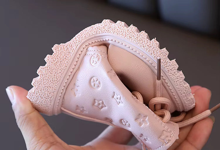 Kids Hiking Ankle Boots - Lace Up Outdoor Boots for Boys & Girls | AURORE LUXURE